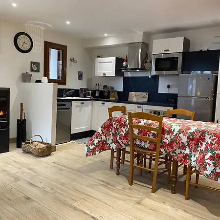 Charmante Maison En Pierre Holiday home Rencurel